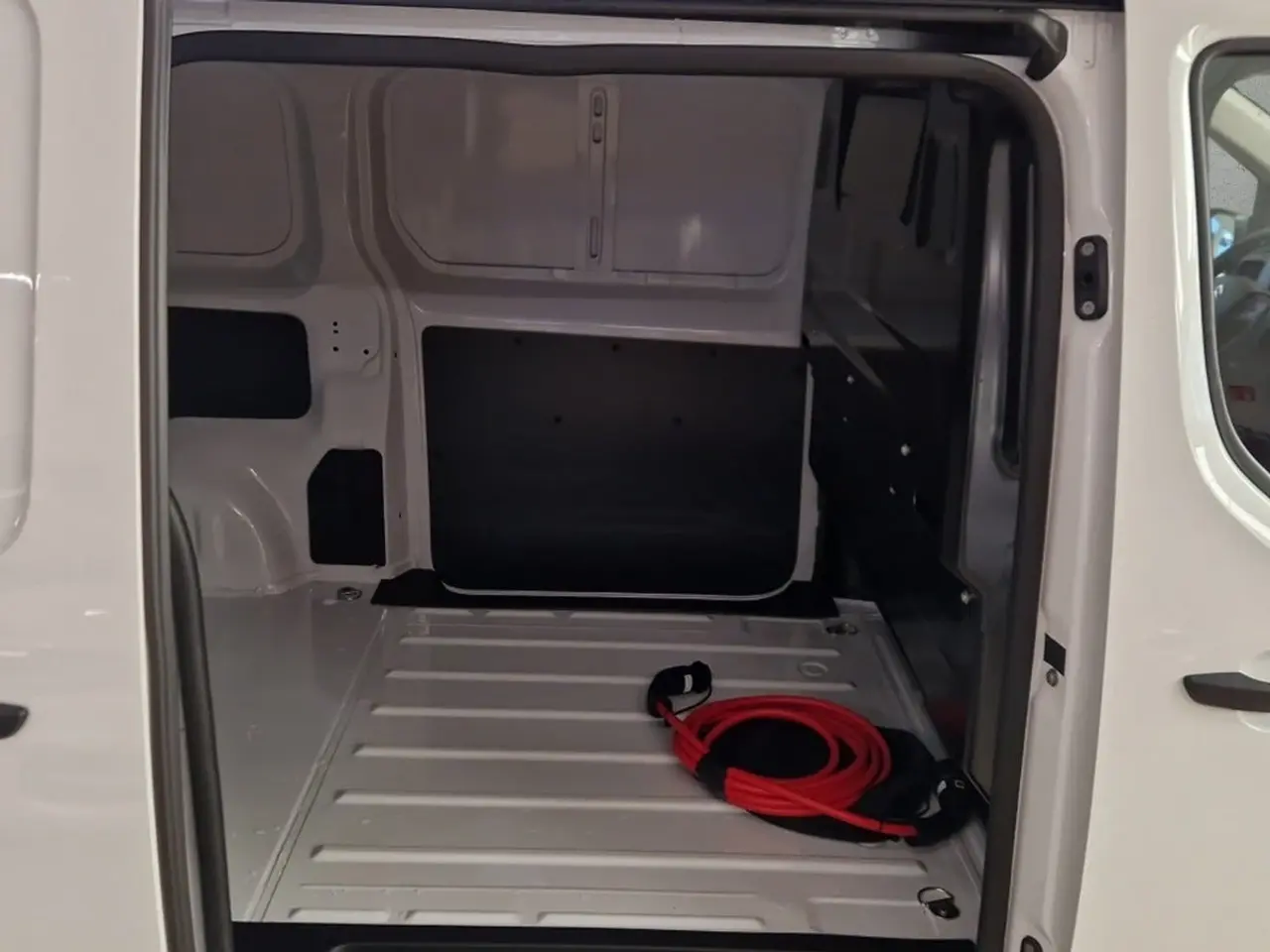 Billede 10 - Citroën ë-Jumpy 50 L2 BaseLine
