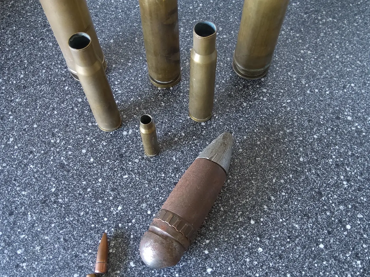 Billede 4 - Messing granat hylsteret en fra 1940.
