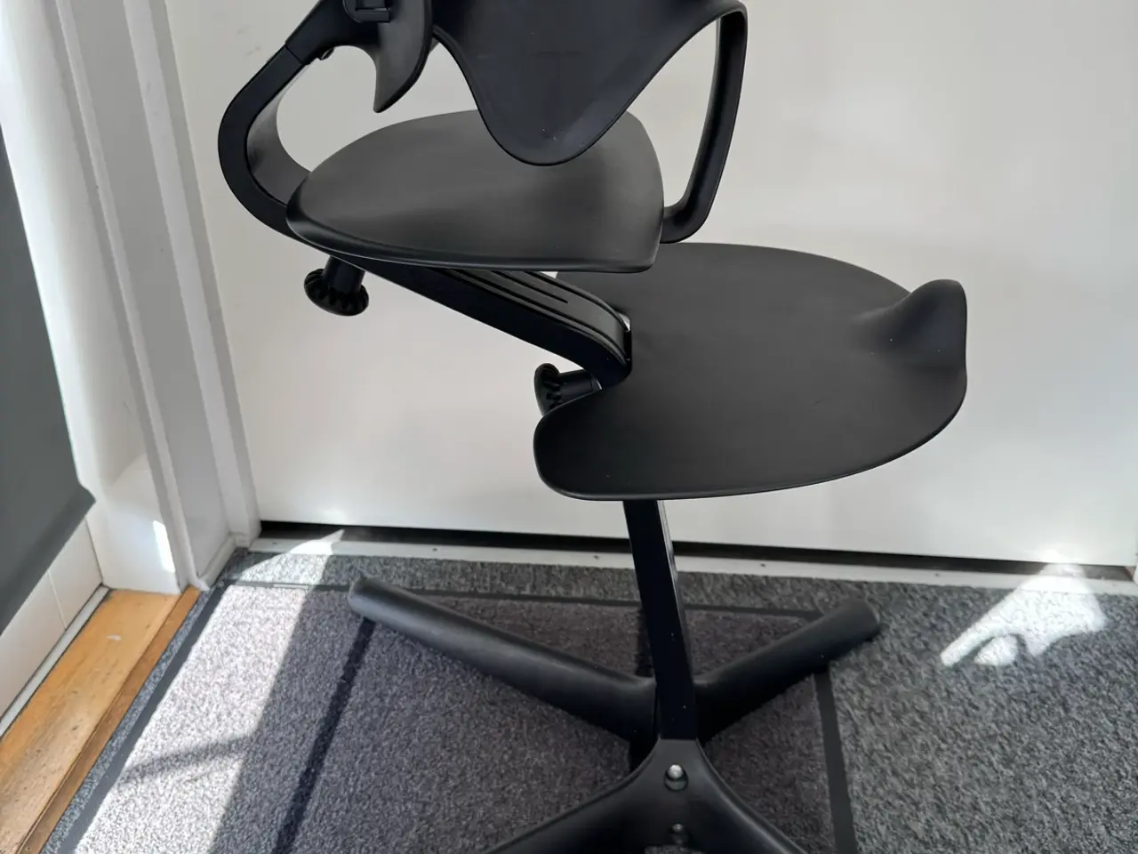Billede 6 - Stokke Nomi højstol sort