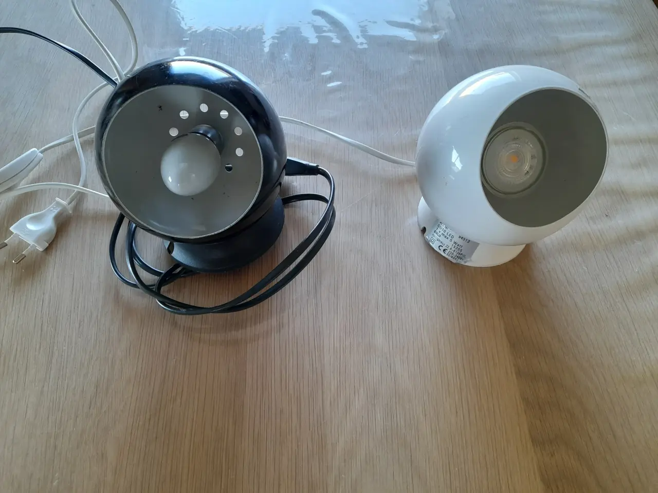 Billede 1 - Magnetlamper.