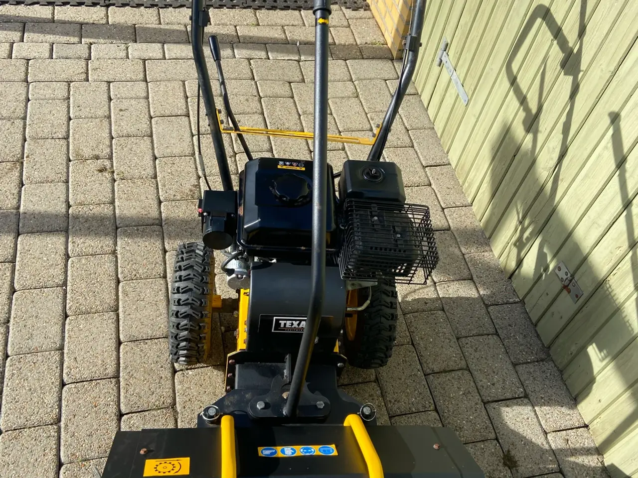 Billede 1 - Texas Handy Sweep 710TGE fejemaskine med Elstart