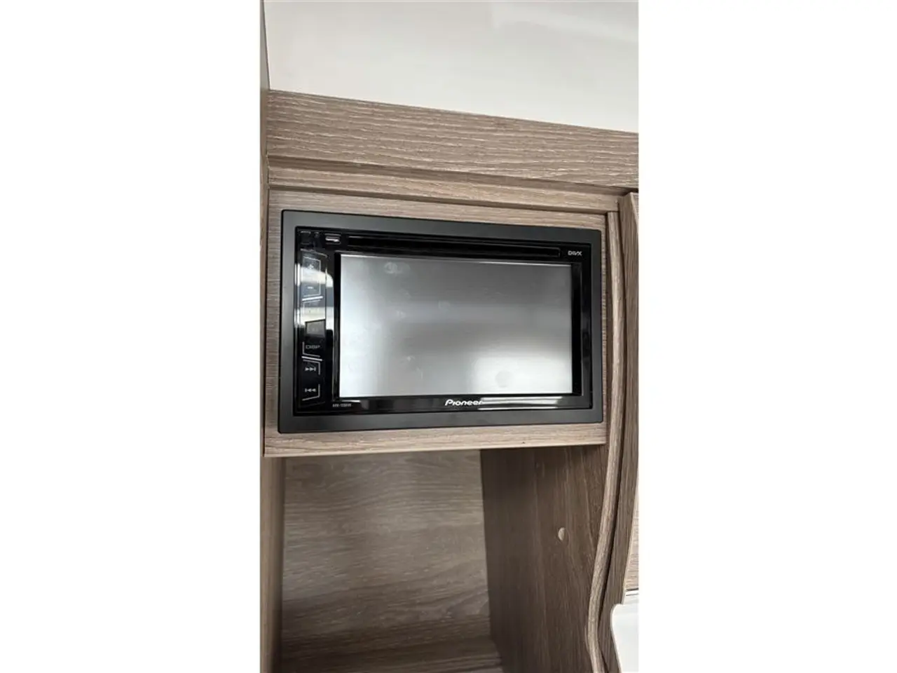 Billede 13 - 2016 - Kabe Royal 600 E TDL KS Pæn og velholdt campingvogn