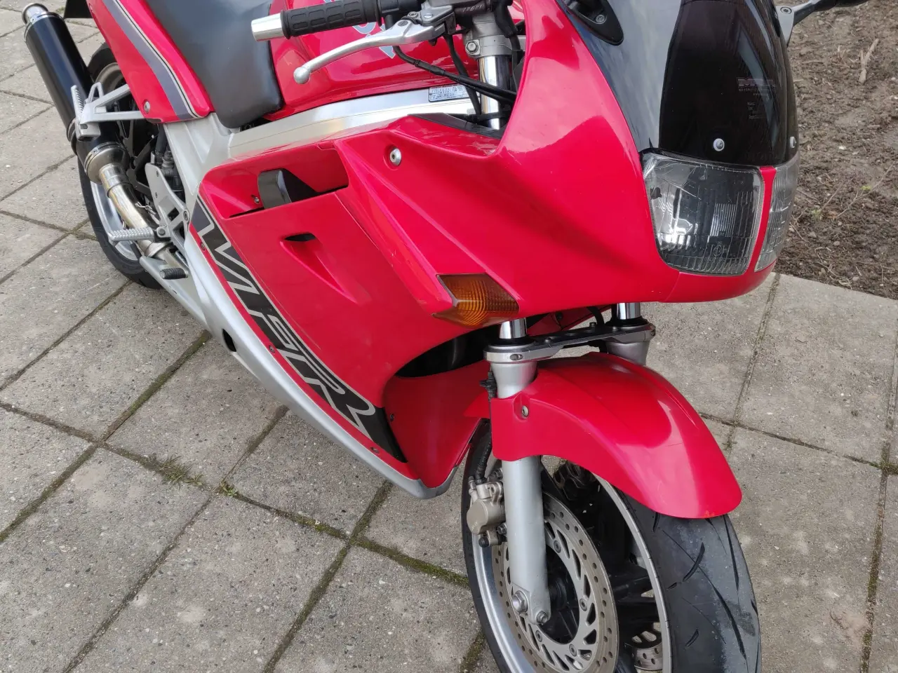 Billede 1 - Honda VFR 750 F RC36/1