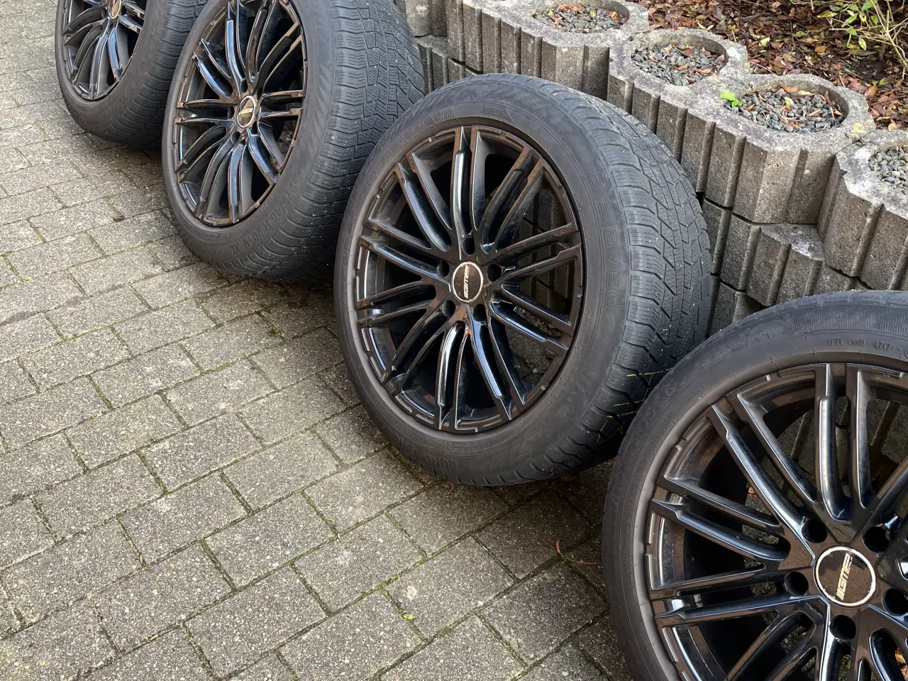 Billede 1 - Alufælge på vinterdæk