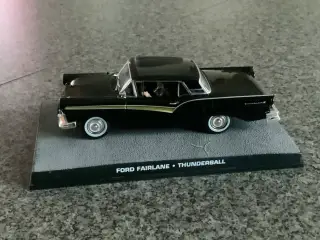 Eaglemoss Ford Fairlane. scale 1:43