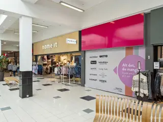 Rummeligt butikslokale i Ballerup Centret