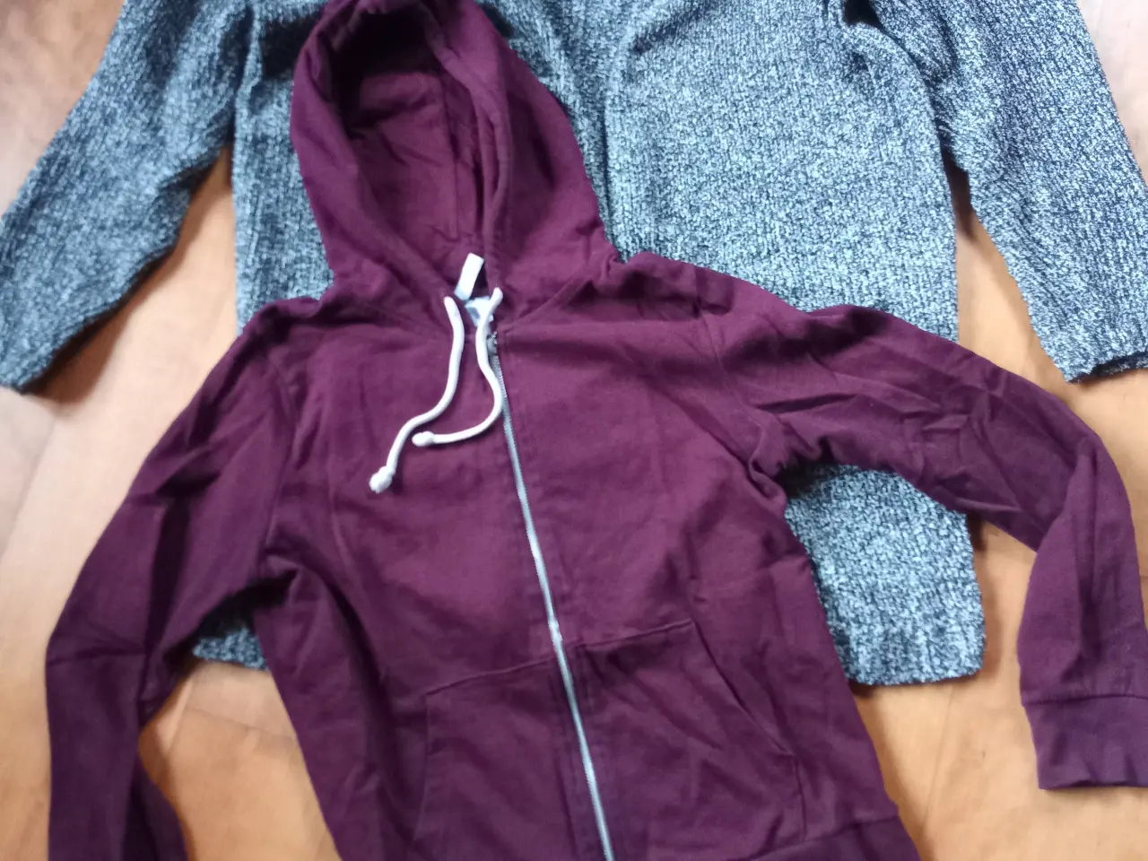 Billede 1 - Lang blød strickjacke + sweater