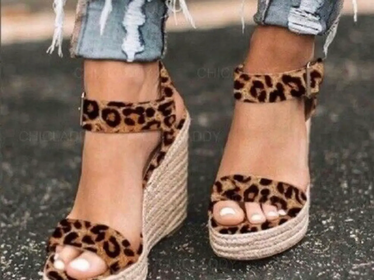 Billede 2 - 2 par wedges sandaler i leopard og sand farvet