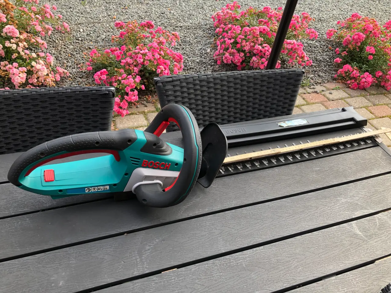 Billede 3 - Bosch Hækkeklipper, 36 volt, batteridrevet