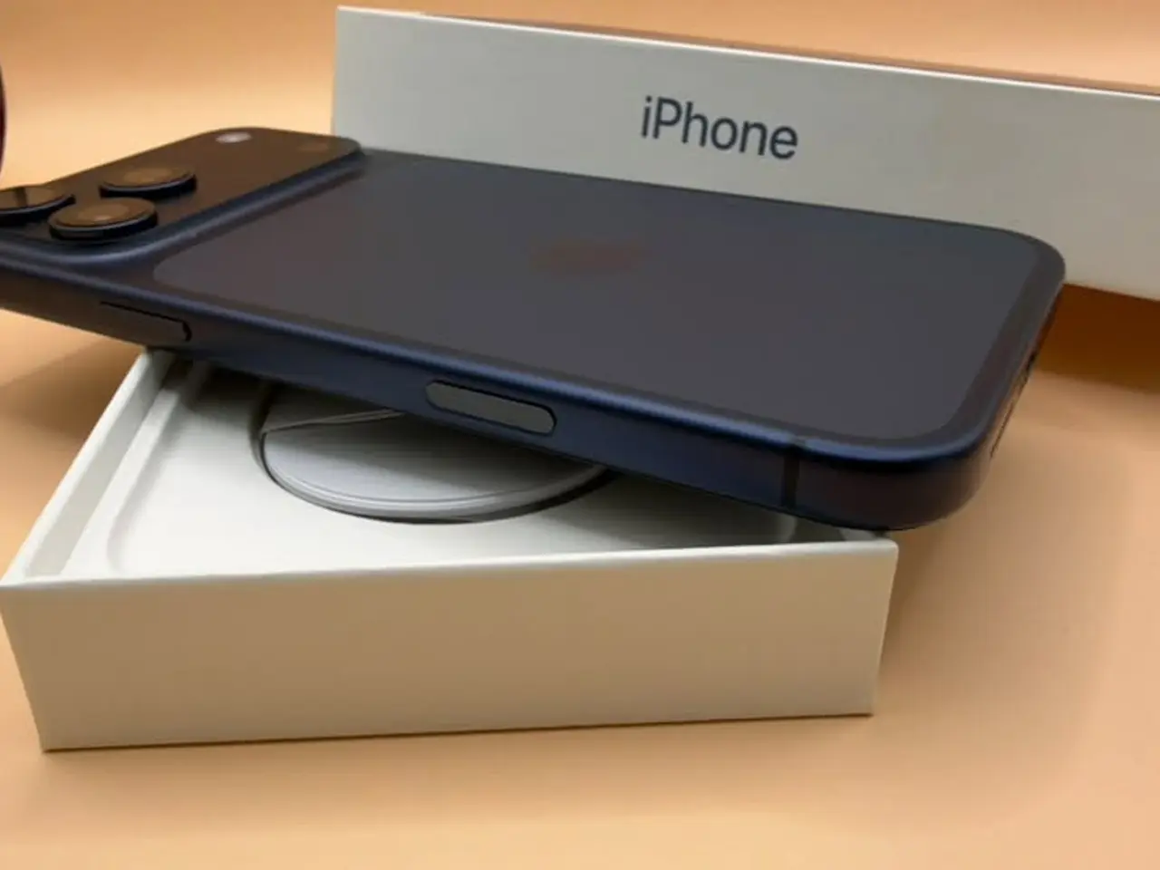 Billede 2 - iPhone 17 Pro Max Sælges