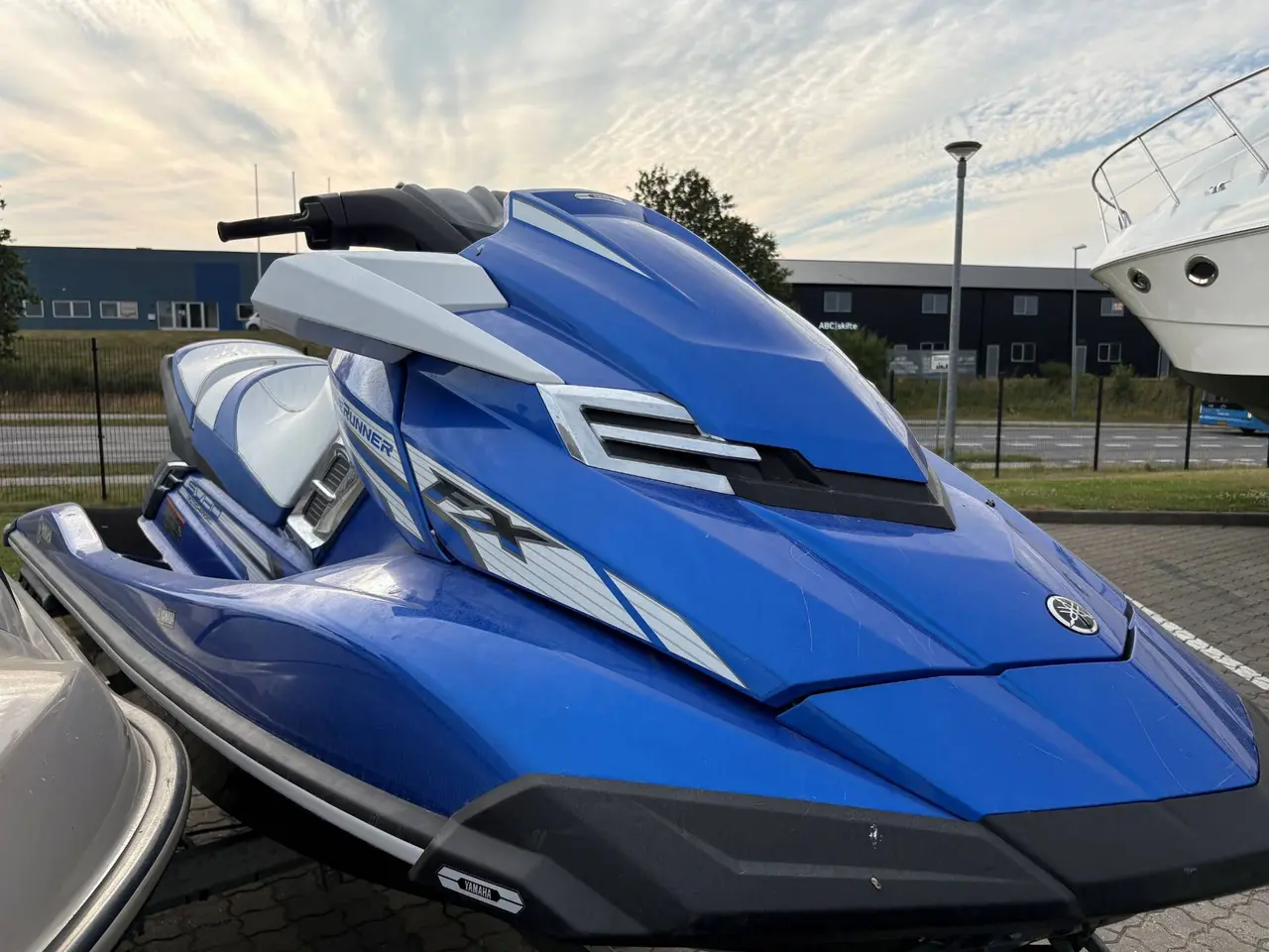 Billede 8 - Yamaha og Seadoo vandscooter komplet sæt!