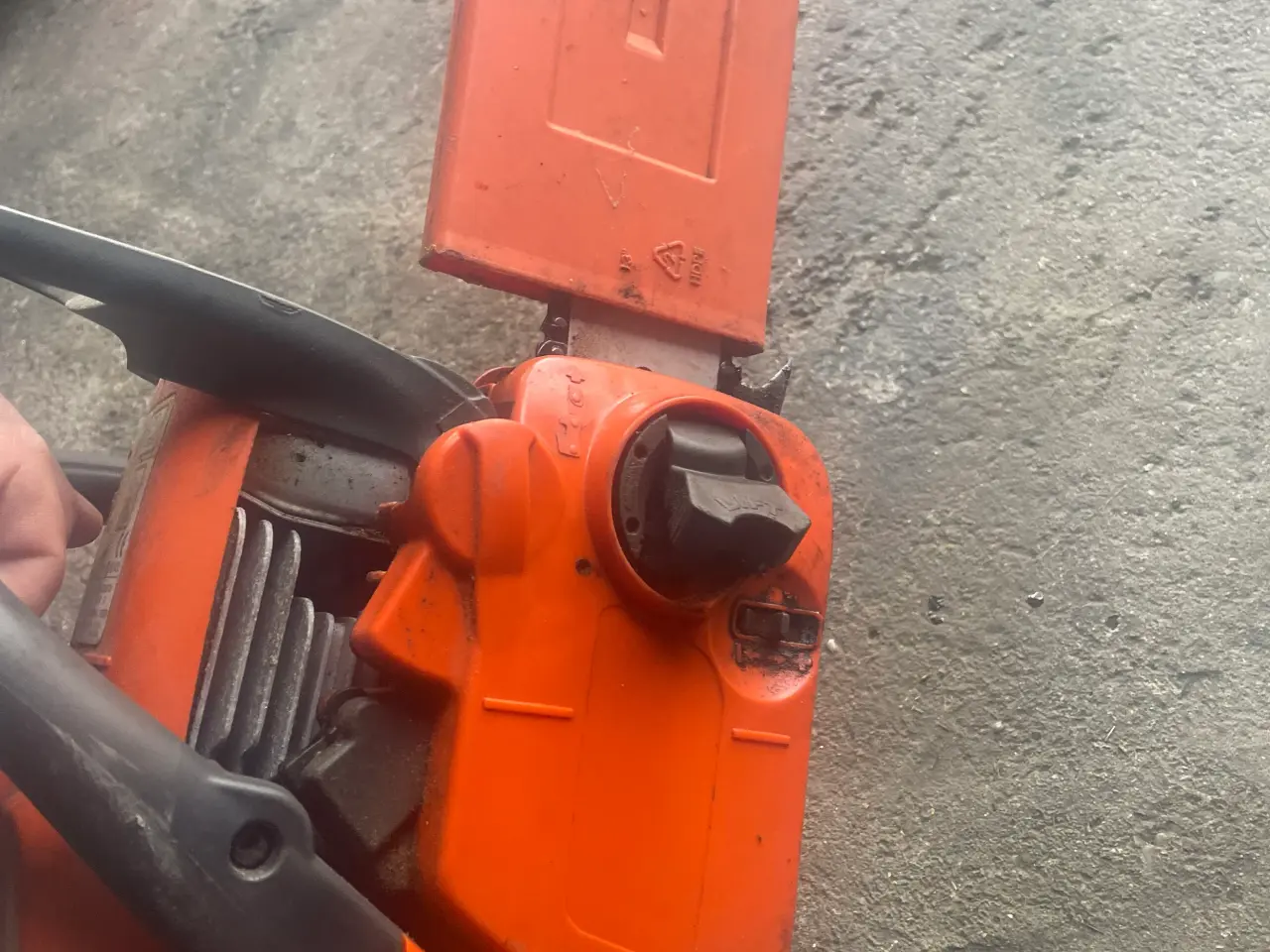 Billede 2 - Husgvarna motorsav 