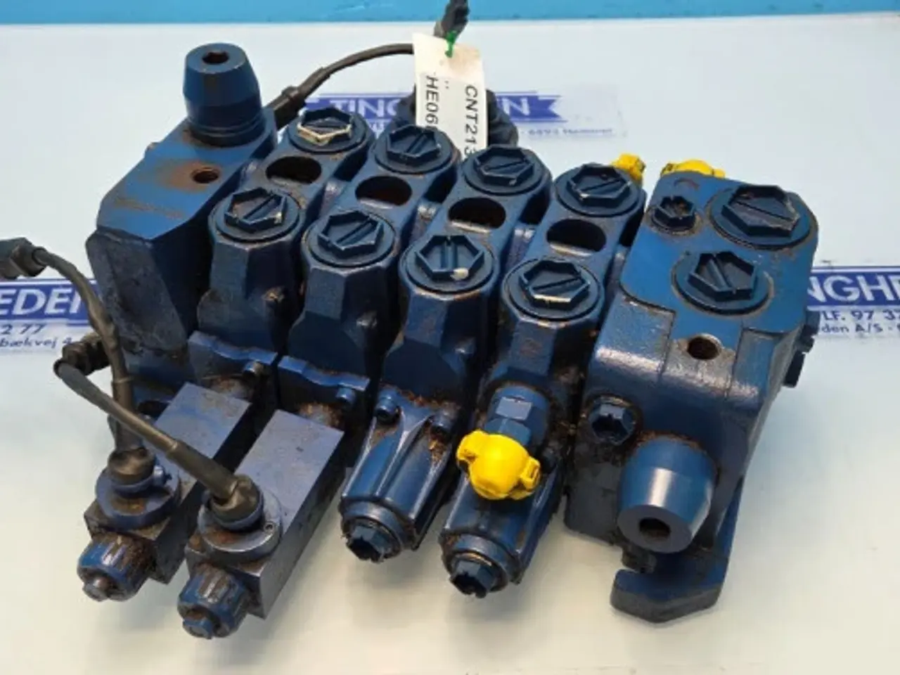 Billede 2 - New Holland LM5080 Hydraulikventil 87358442