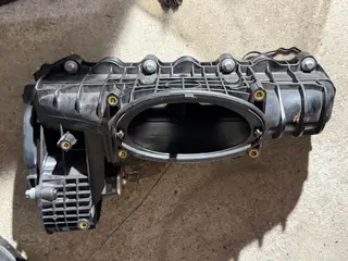 Ny original indsugningsmanifold W212