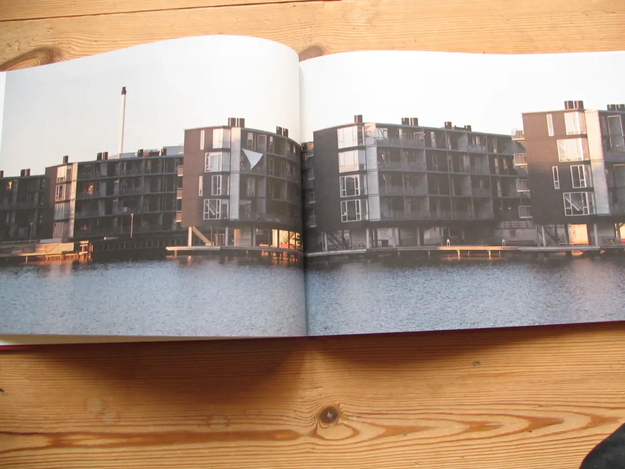 Billede 4 - At huse alle/ How to House