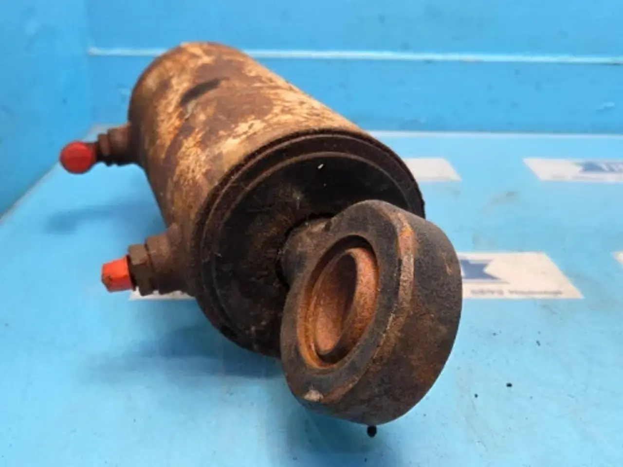 Billede 8 - Valtra T213 Liftcylinder R. V37787500