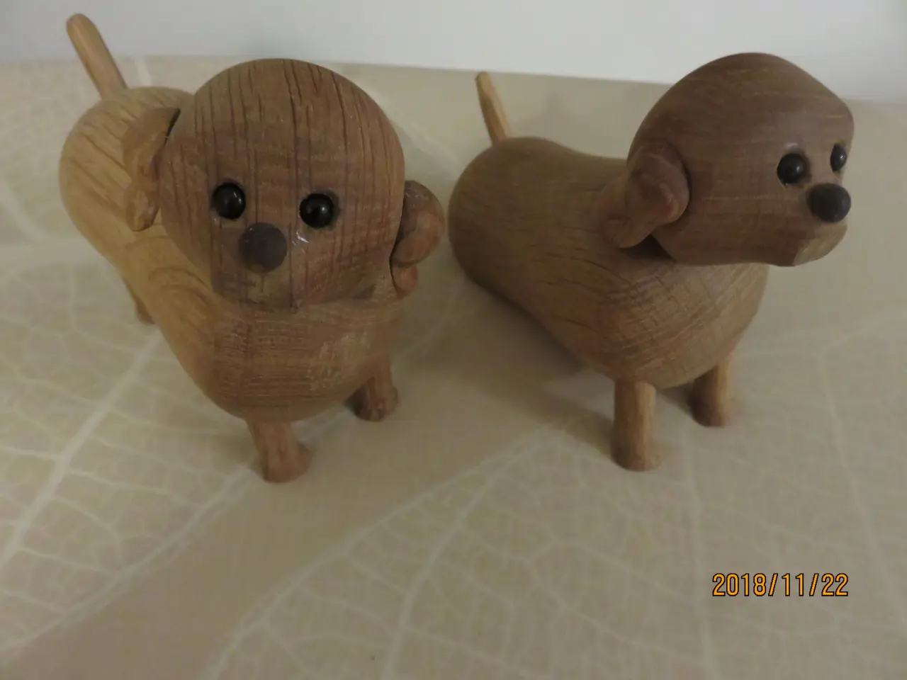 Billede 1 - Træhunde ( bulldog )