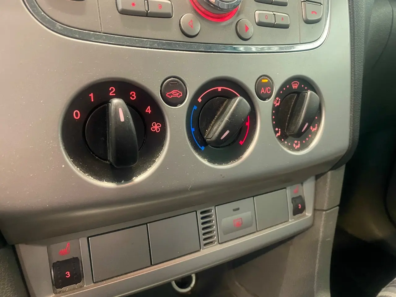 Billede 8 - Ford Focus 1,8 Trend stc.