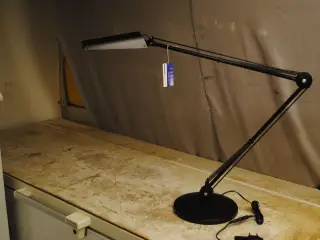 Luxo lampe