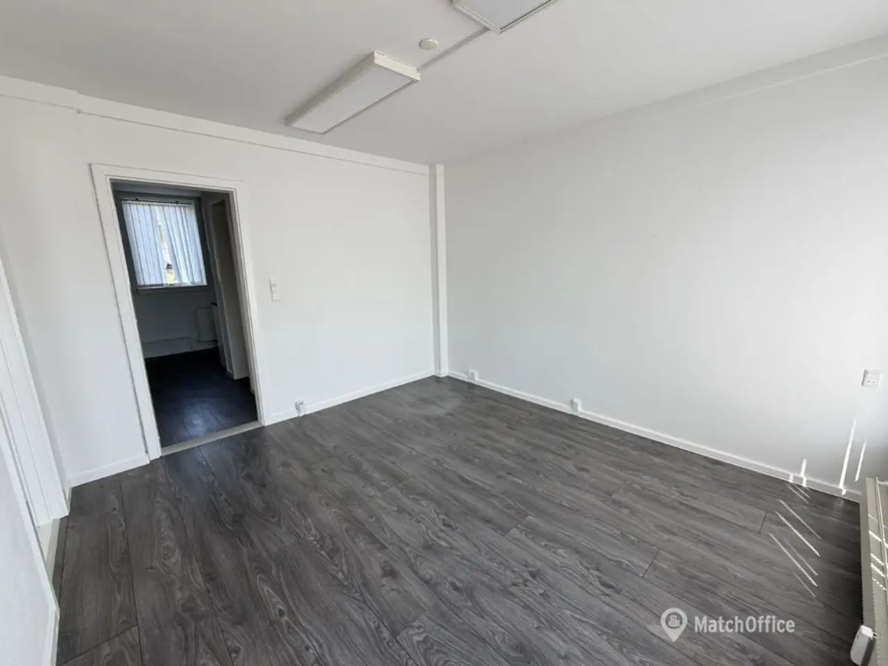 Billede 4 - Godt erhvervslejemål til butik. kontor. klinik m.m. - i alt 65 kvm