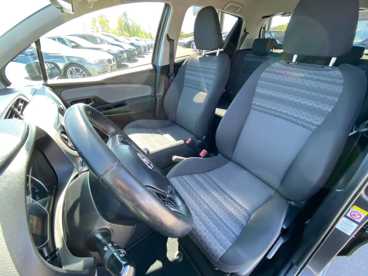 Billede 8 - Toyota Yaris 1,3 VVT-I T2 Premium 100HK 5d 6g
