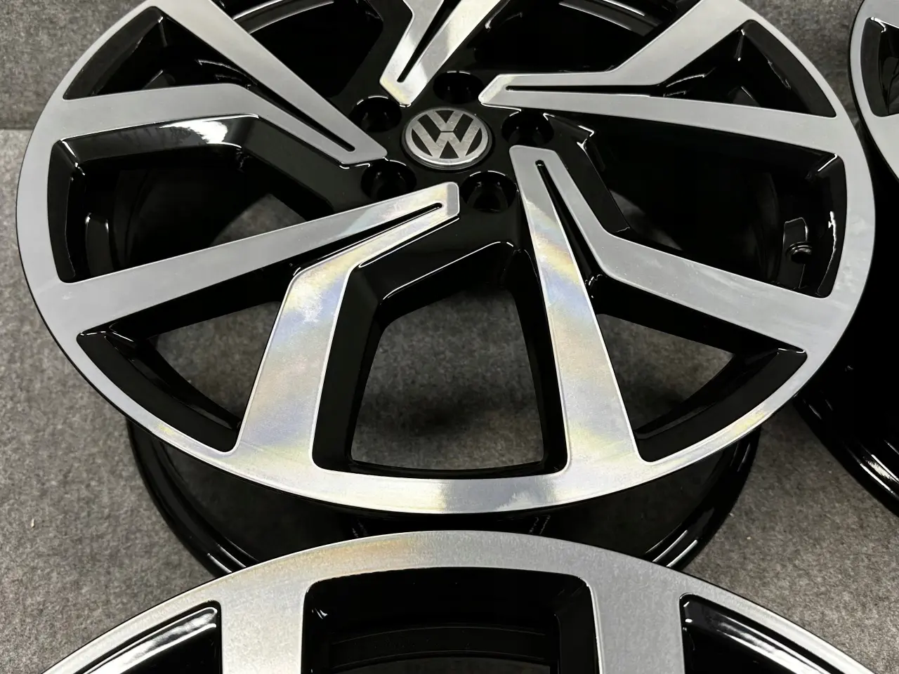 Billede 3 - VW POLO 2G 2G0 GTI BRESCIA 18"