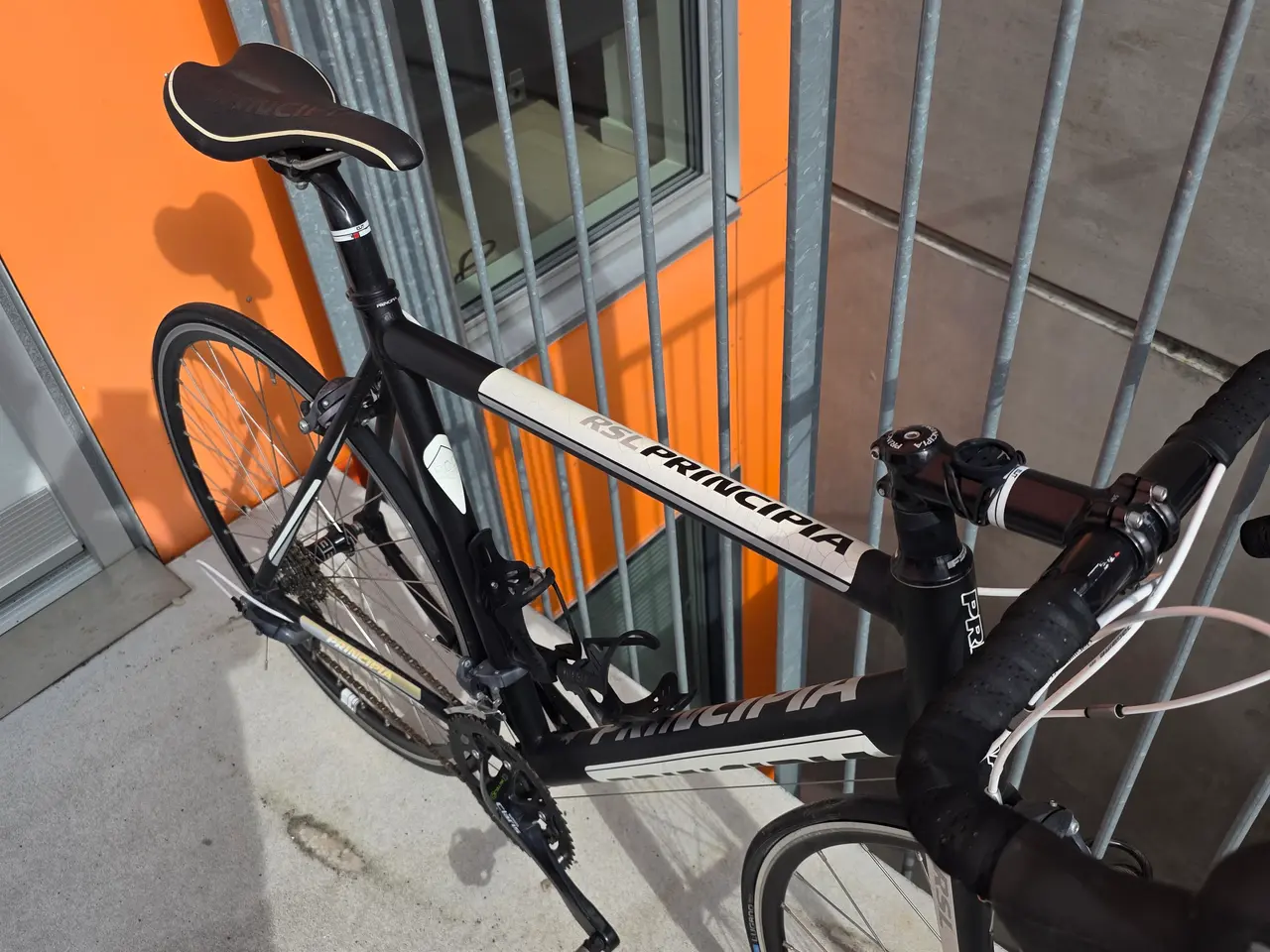 Billede 1 - landevej/racer -cykel - Principia