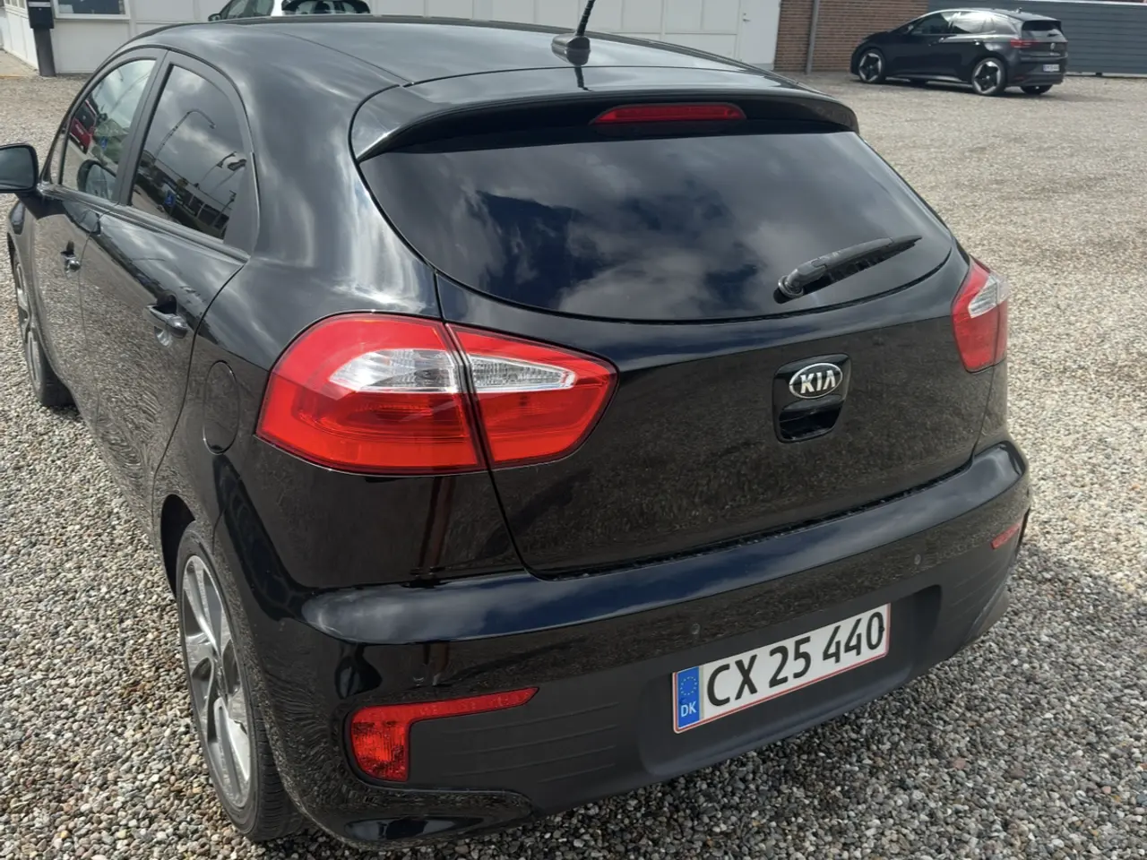 Billede 9 - Rigtig flot bil med nyere motor - masser af udstyr