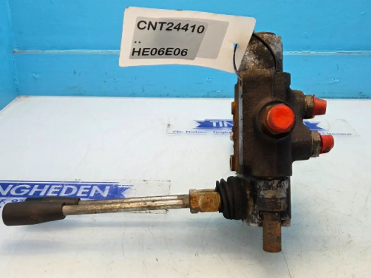 Billede 6 - New Holland BB9060S Hydraulikventil 84062215