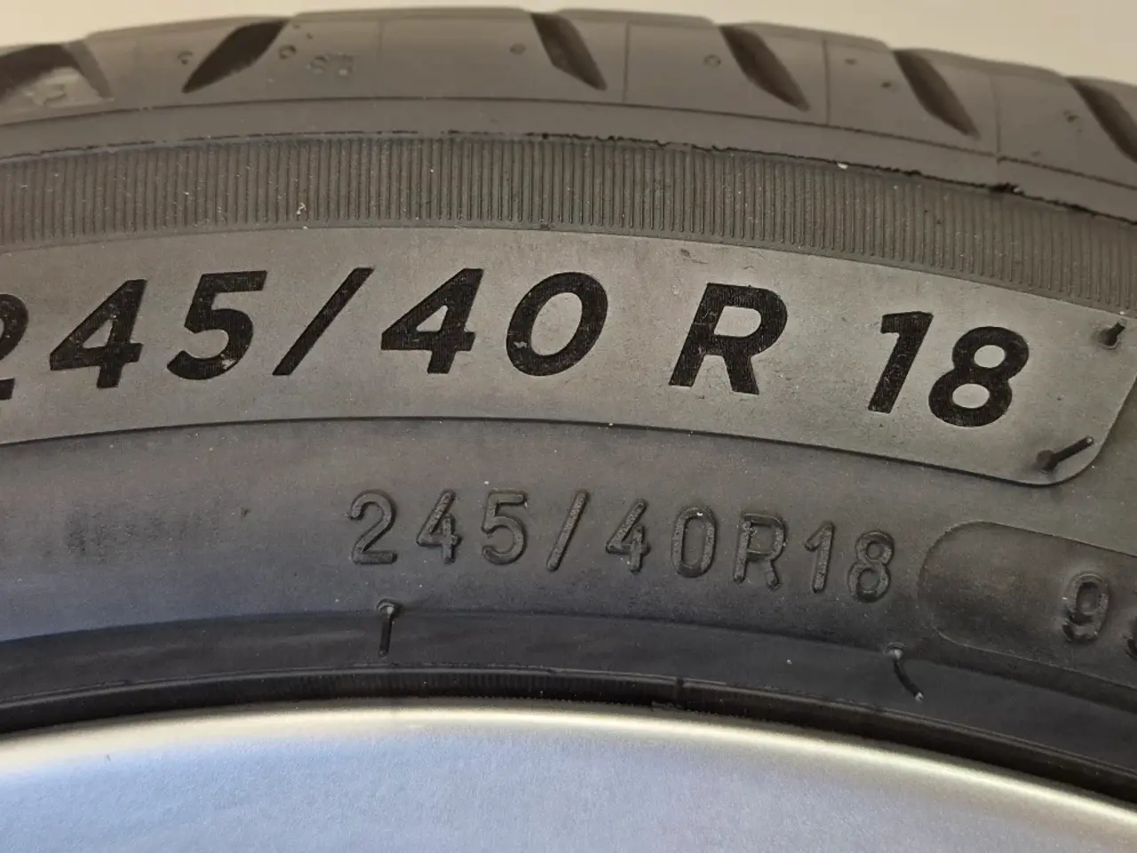 Billede 6 - AUDI A4 / A5 / A6 / A7 ORIGINAL ALUFÆLGE MED SOMME