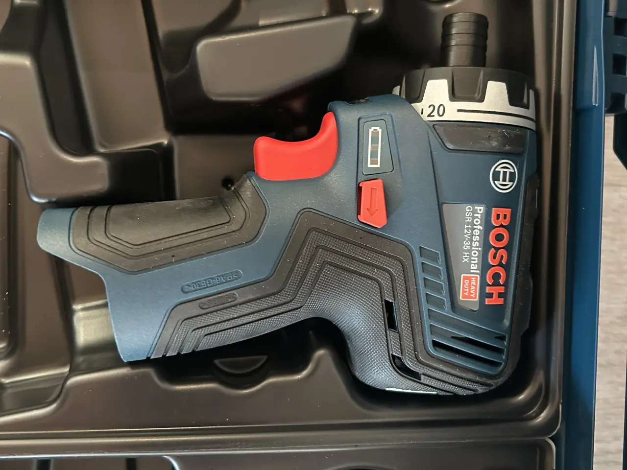 Billede 2 - Lækker skruemaskine fra BOSCH