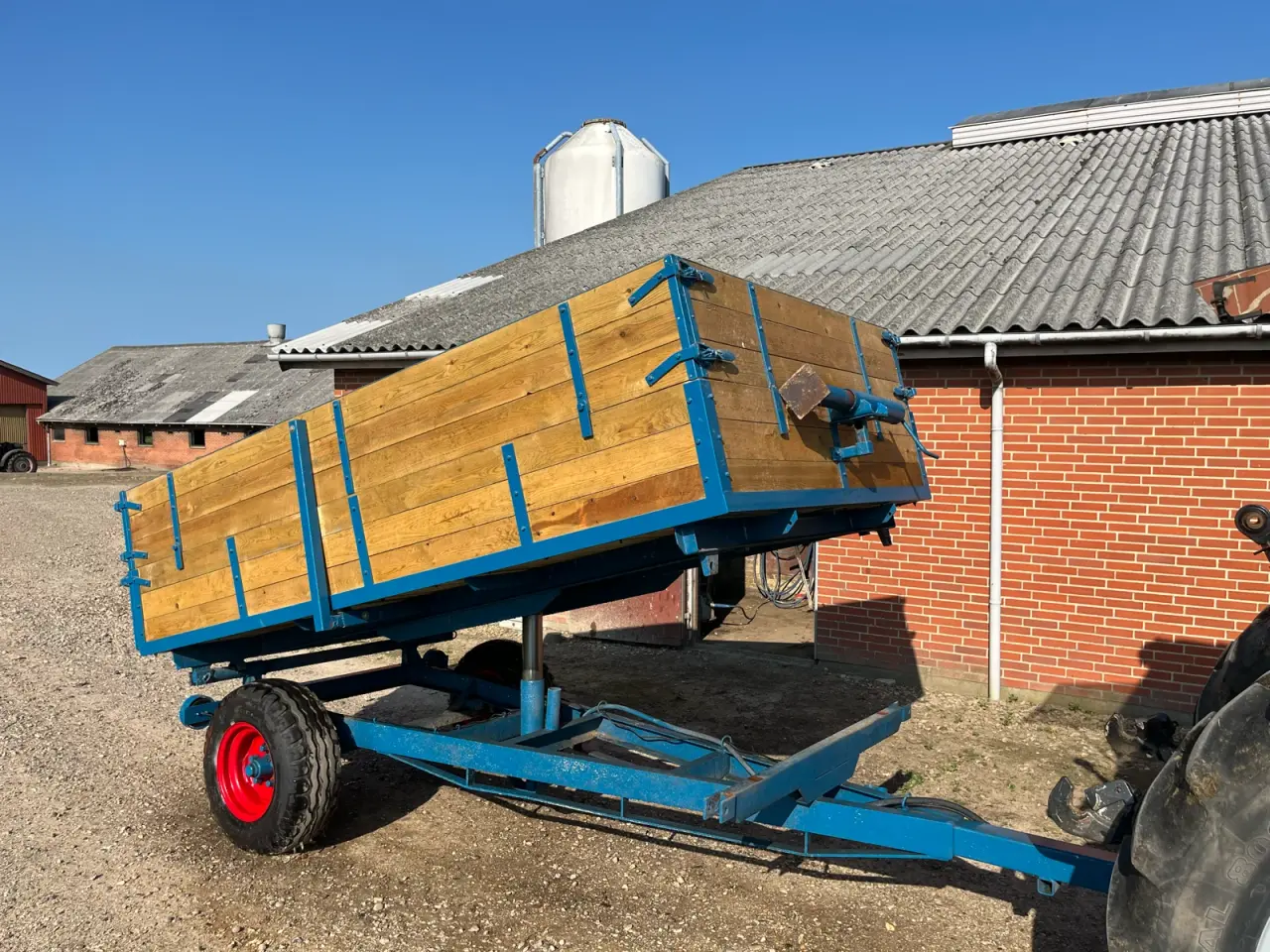 Billede 1 - Fasterholt tipvogn