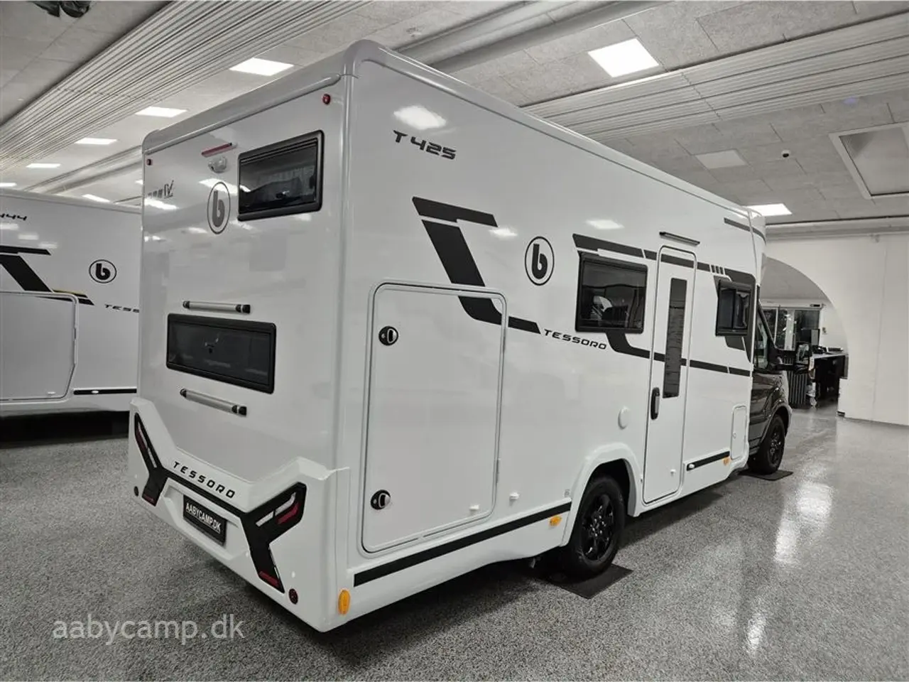 Billede 2 - 2026 - Benimar Tessoro 425
