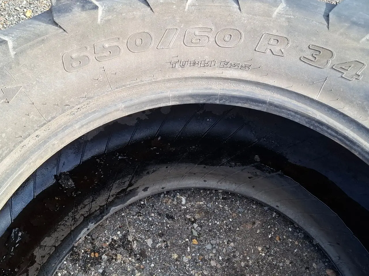 Billede 2 - Trelleborg 650/60 R34 XXX