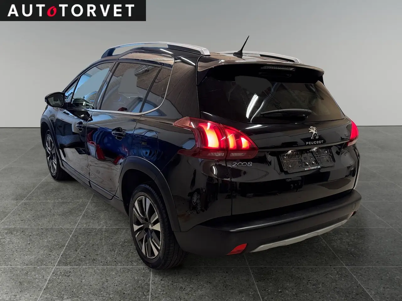 Billede 3 - Peugeot 2008 1,5 BlueHDi 100 Selection Sky