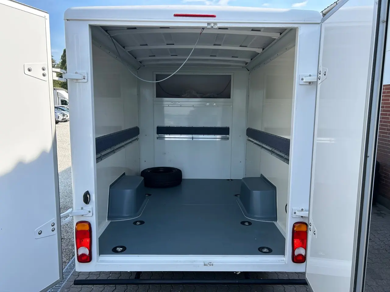 Billede 12 - Peugeot e-Expert 75 L2 Plus Van