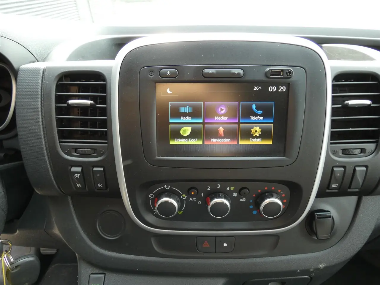 Billede 11 - Renault Trafic T29 L2H1 2,0 DCI 120HK Van 6g