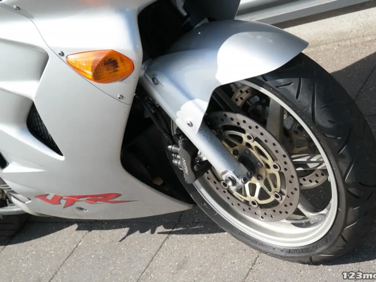 Billede 13 - Honda VFR 800 F MC-SYD BYTTER GERNE