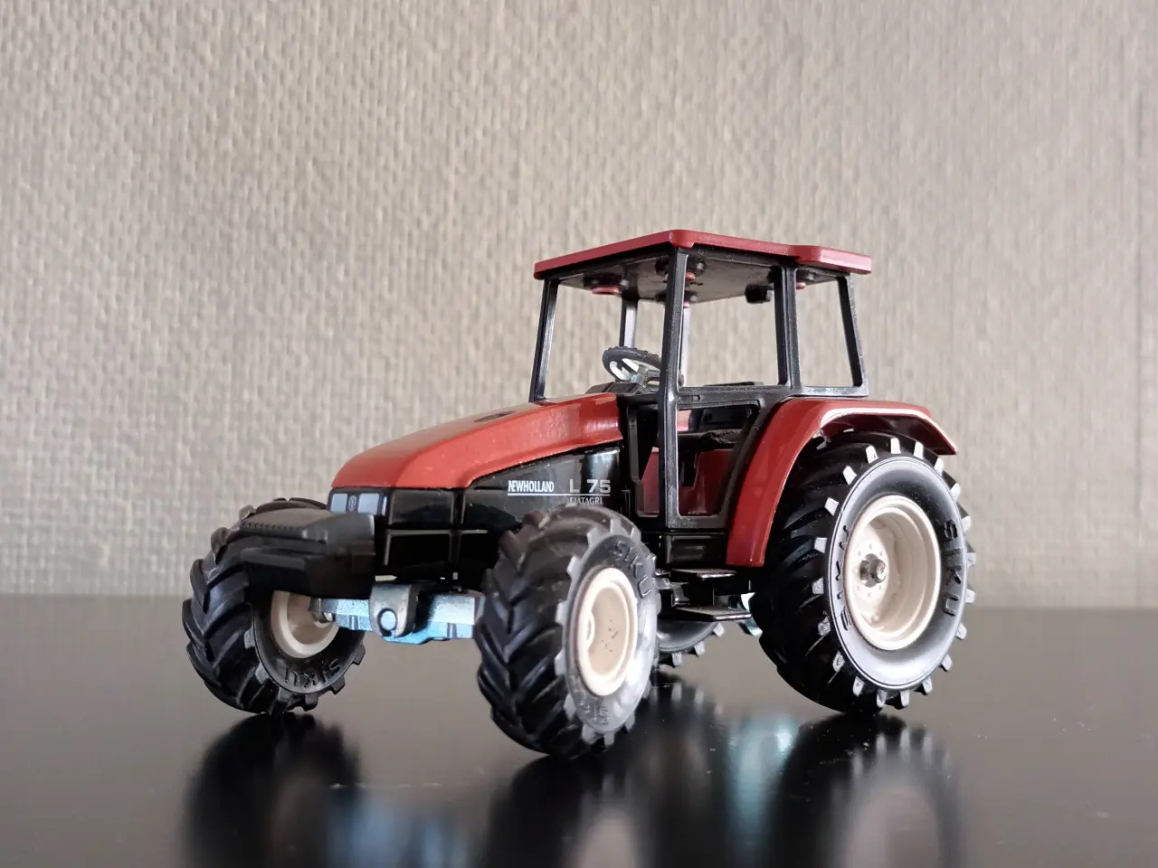 Billede 2 - Modeltraktor