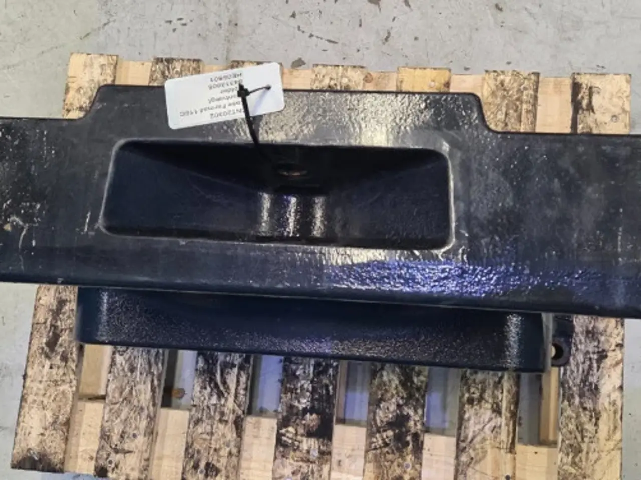Billede 7 - Case Farmall 115C Frontvægt Holder 84313805