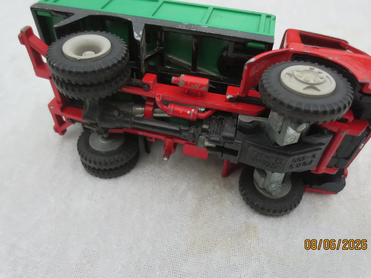 Billede 12 - 1 stk Modeltraktor Massey Ferguson og biler