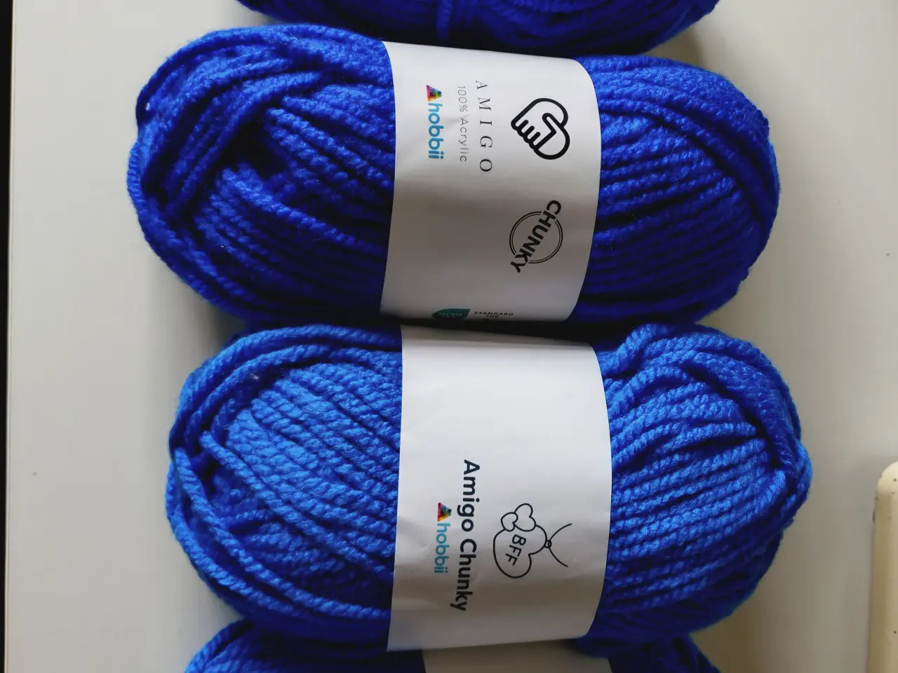 Billede 1 - Akrylgarn bl a`100 gr