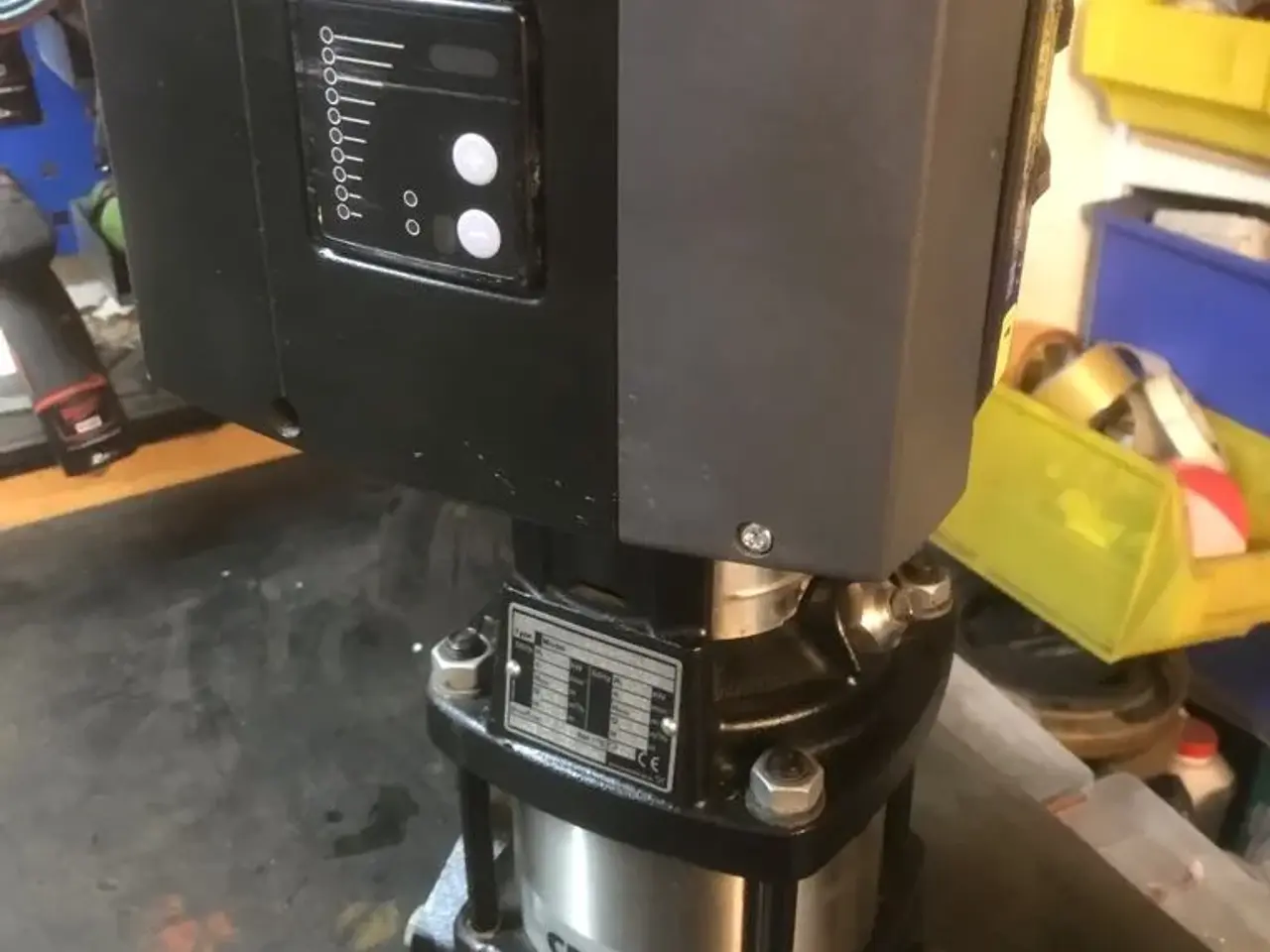 Billede 2 - Grundfos CR1-7  230 volt