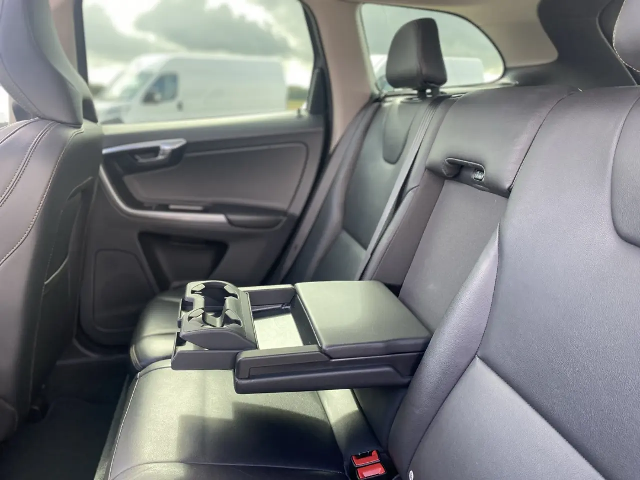 Billede 10 - Volvo XC60 2,0 D4 190 Summum aut.