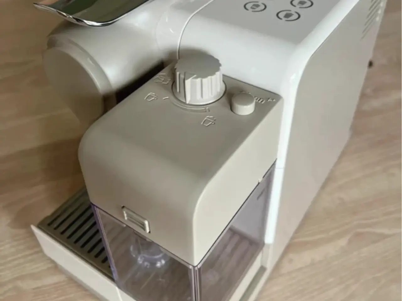 Billede 1 - De’Longhi Nespresso Lattissima