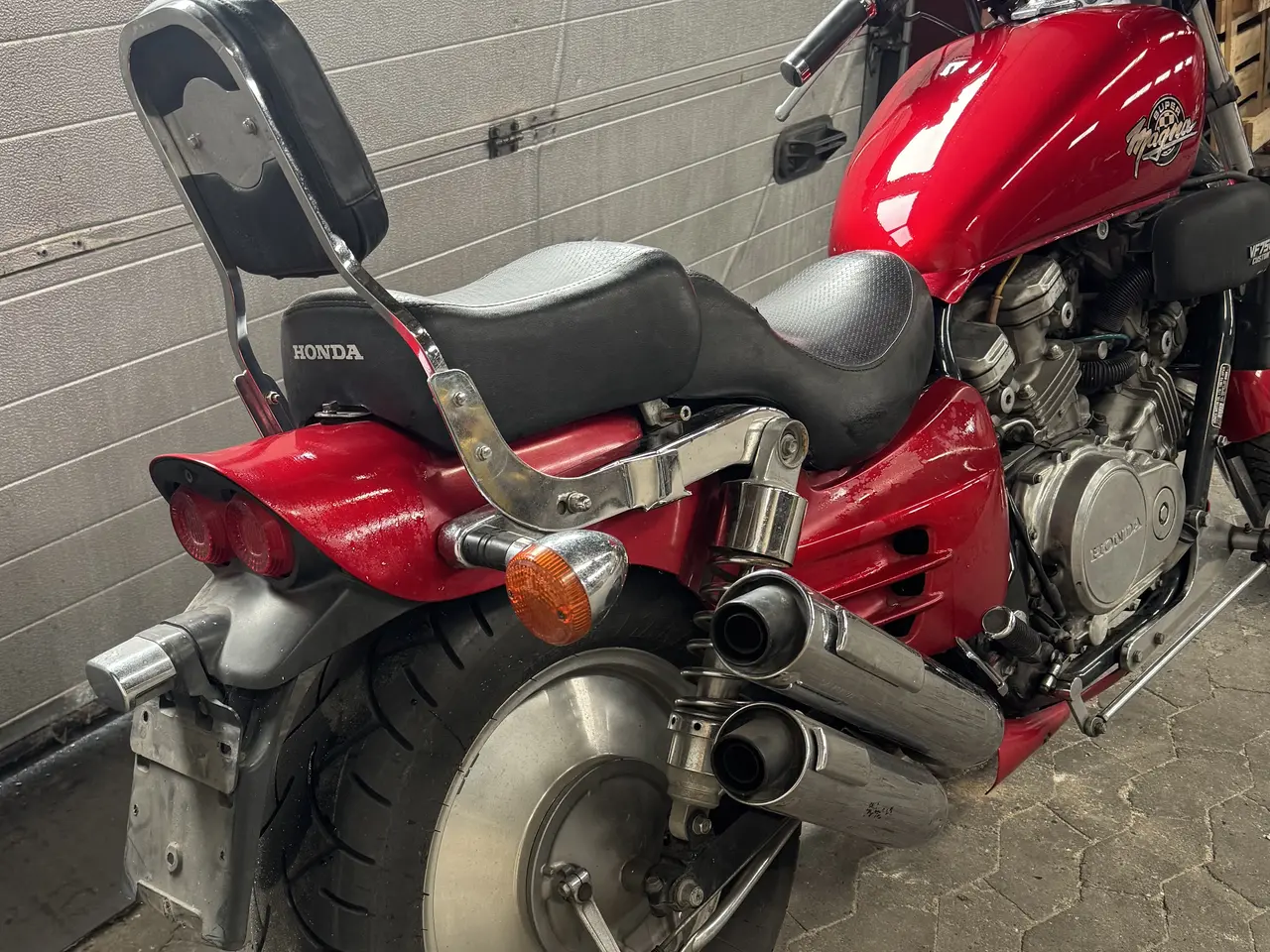 Billede 6 - Honda VF750 Custom