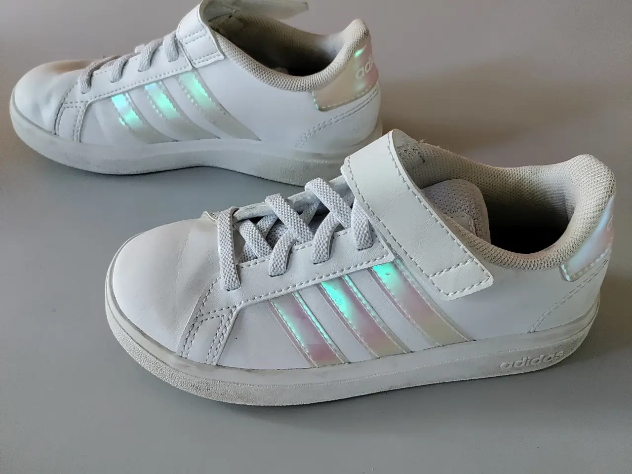 Billede 1 - Adidas sportssko str 29