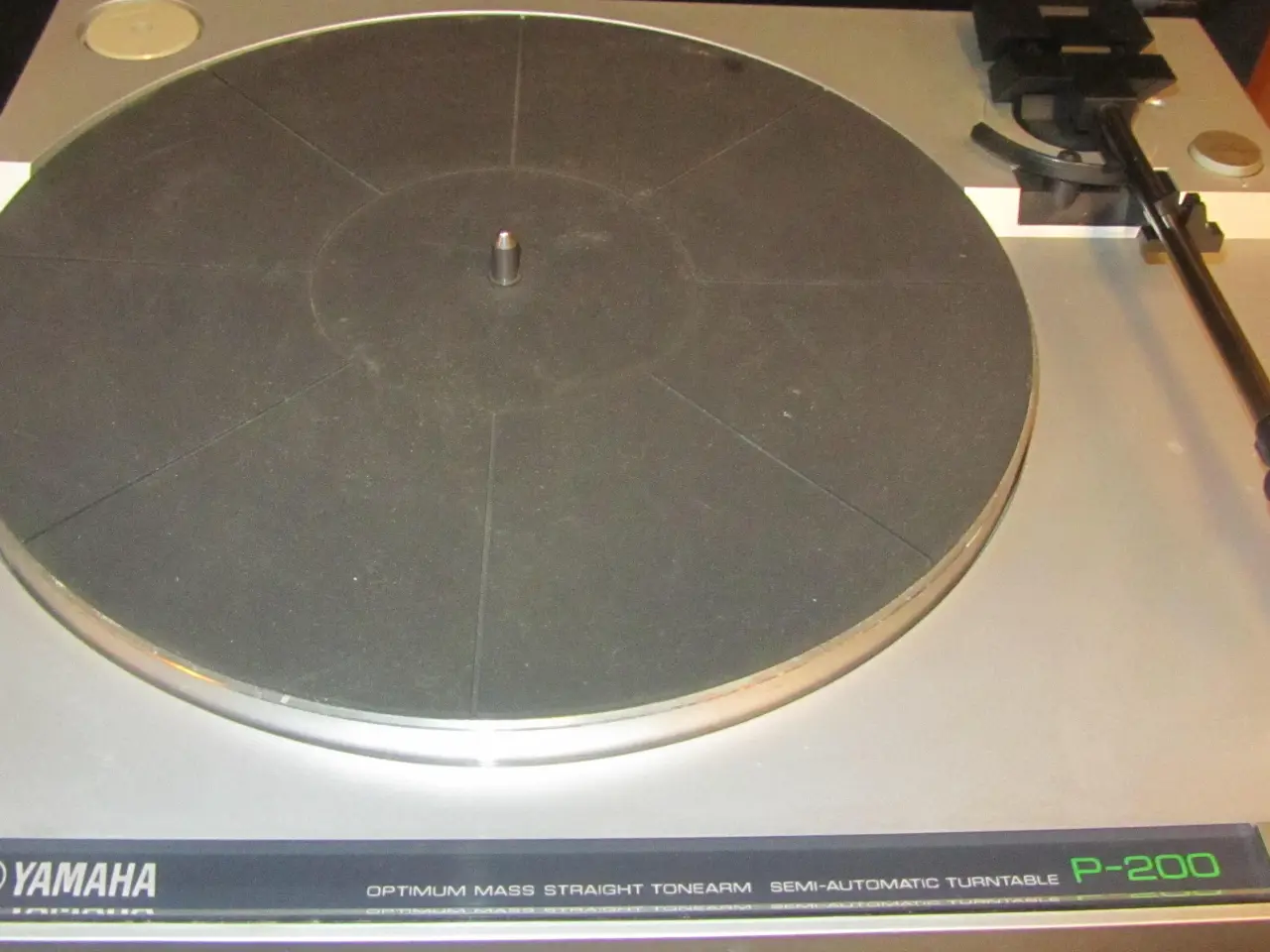 Billede 1 - YAMAHA  P-200 PLADESPILLER  SEMI-AUTOMATISK