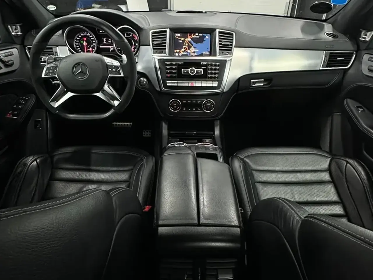 Billede 4 - Mercedes ML63 5,5 AMG Performance aut. Van