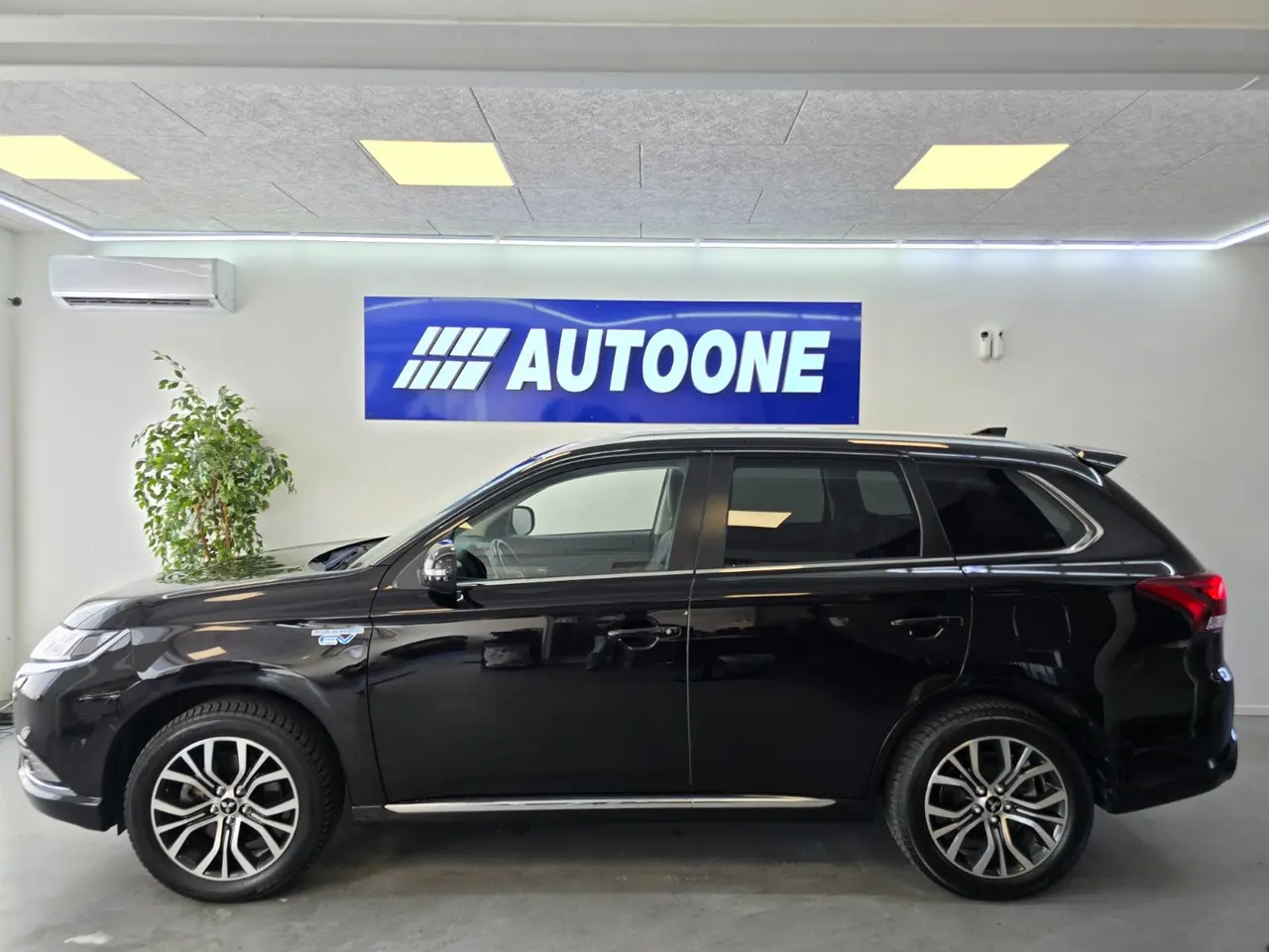 Billede 2 - Mitsubishi Outlander 2,4 PHEV Intro Edition CVT 4WD
